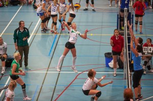 Her står en Dristug-spiller klar for blokkretur